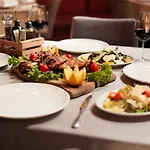Hotel Bianca & Tirana Priska e Madhe