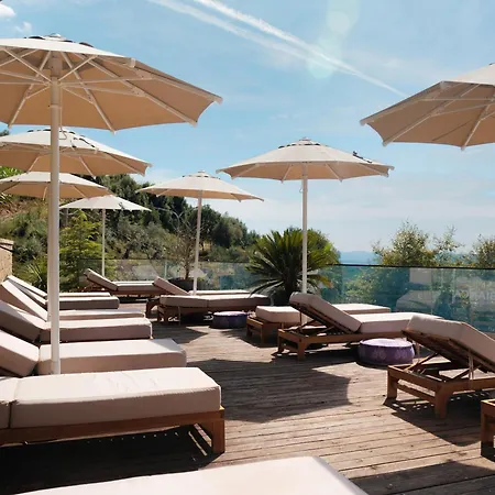 Bianca & Tirana Hotell