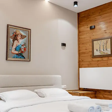Hotell Bianca & Tirana