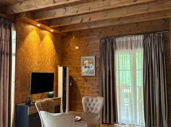 Szálloda Bianca & *