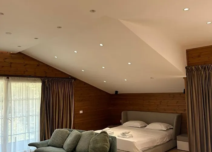 Bianca & Szálloda Priska e Madhe