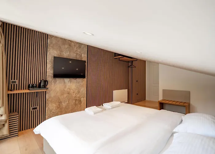 Bianca & * Priska e Madhe