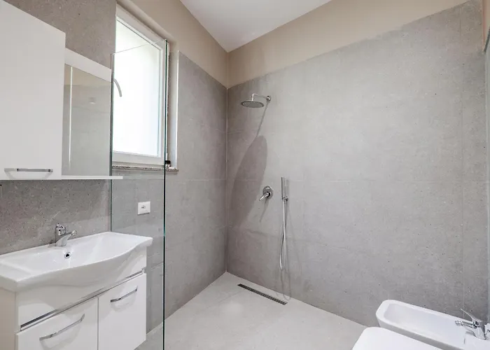 Bianca & * Priska e Madhe